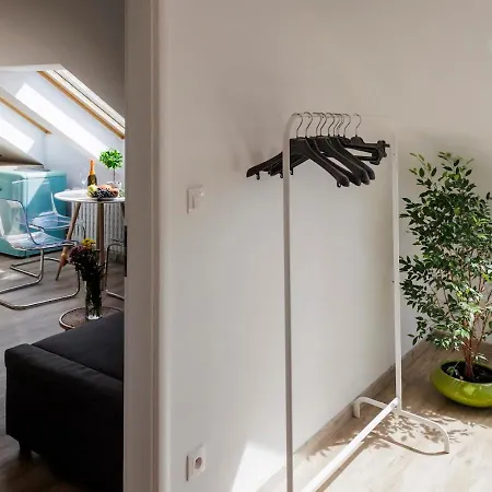 Lägenhet Queen Flat In Old Town With Castle View Bratislava