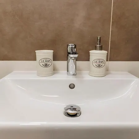 Queen Flat In Old Town With Castle View Apartment *