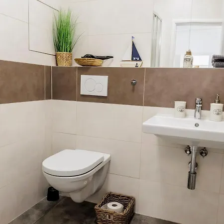 Queen Flat In Old Town With Castle View *