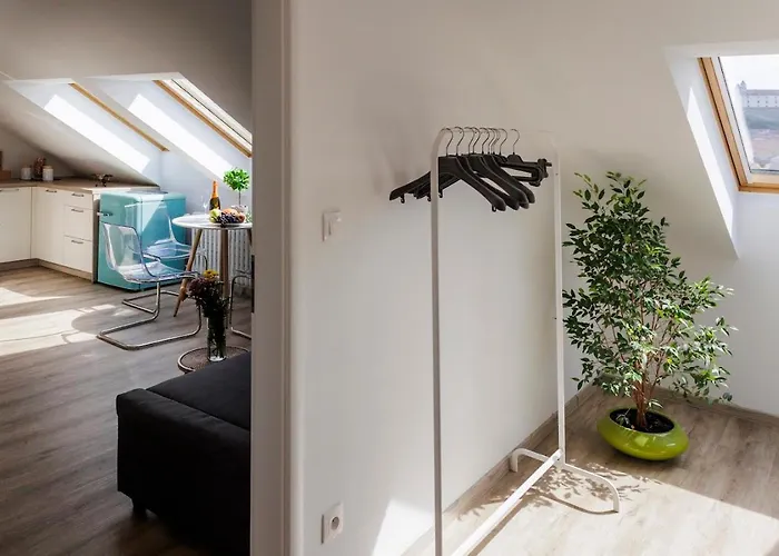 Appartement Queen Flat In Old Town With Castle View Bratislava