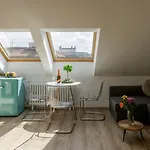Queen Flat In Old Town With Castle View Bratislava