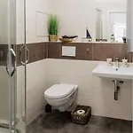 Queen Flat In Old Town With Castle View * Bratislava