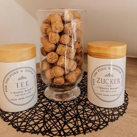 Queen Flat In Old Town With Castle View Apartmán